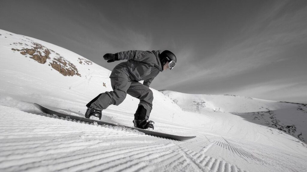 The Role of Body Positioning: How to Improve Your Snowboard Carving Technique for Better Control